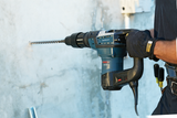 Bosch, RH540M, Combination Hammer, 1-9/16 in Chisel Size; 6.1 ft-lbs Impact Energy; 1,200-2,900 BPM; 12 A
