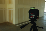Bosch, GLL3-330CG, Leveling Laser, 330 ft diameter, ±0.25 in per 100 ft, 3 planes, Bluetooth connectivity, IP54